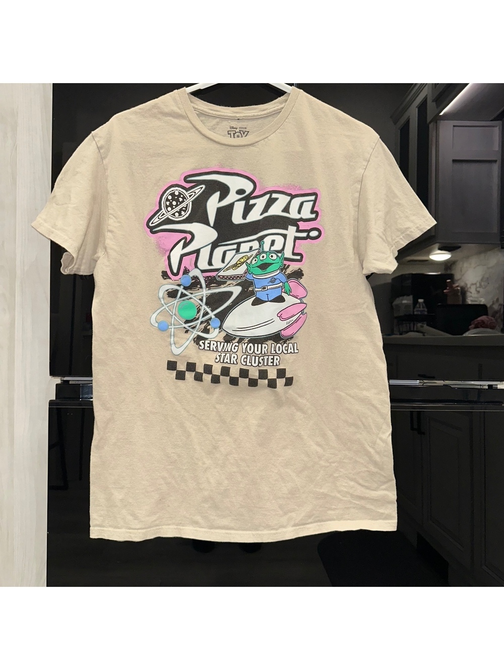 Disney Pixar Toy Story Pizza Planet Graphic T-Shirt Medium 100% Cotton Beige